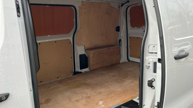 Vauxhall Vivaro L1 Diesel 1.5 Turbo D 120 Prime H1 Van